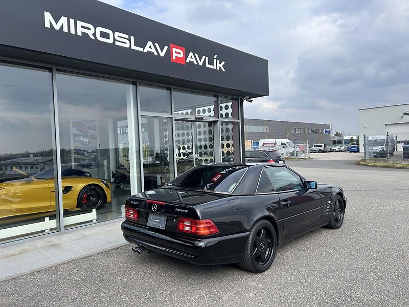 Mercedes-Benz SL 600 V12 - fotka 5 z 19