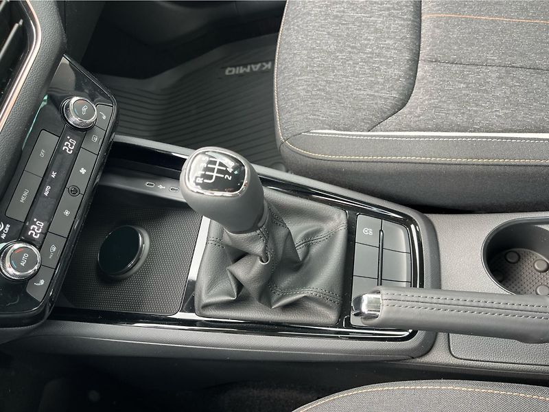 Škoda Kamiq 1.0 TSi 85 kW Top Selection - fotka 20 z 29