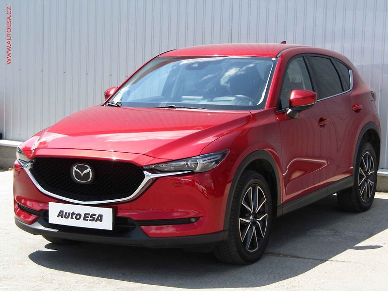 Mazda CX-5 (2017) 2.2D 4x4, ČR, AT, navi - fotka 3 z 22