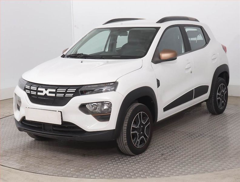 Dacia Spring (2024) Electric 65 (27 kWh), SoH 97% - fotka 2 z 17