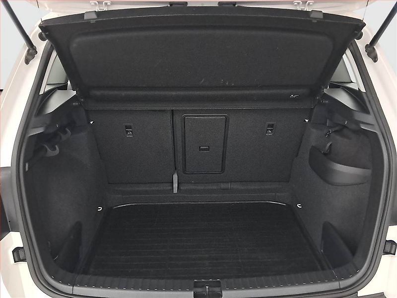 Škoda Karoq (2021) Ambition 1.6 TDI - fotka 14 z 20