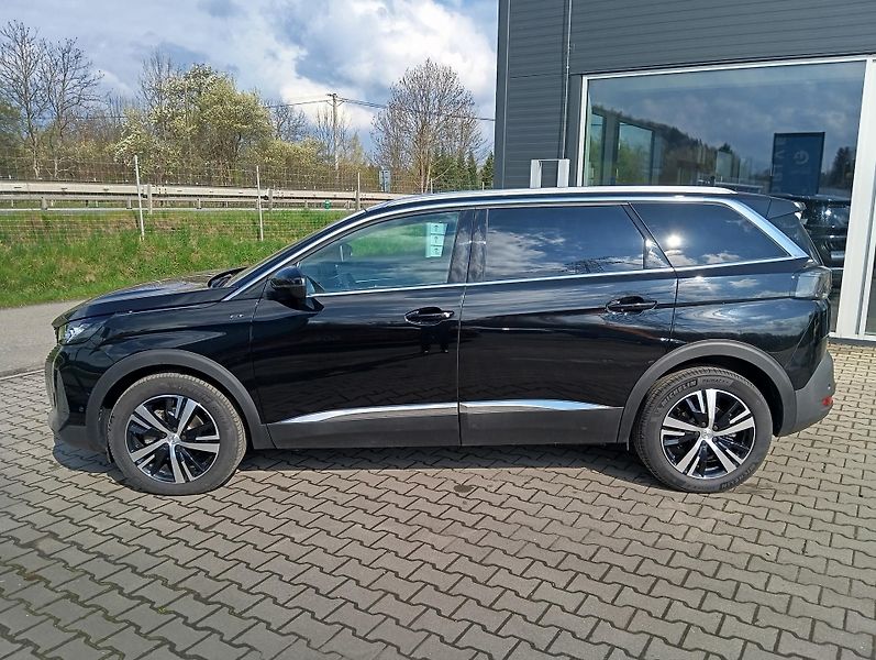 Peugeot 5008 (2021) GT BlueHDi 180 S&S EAT8 - fotka 4 z 26