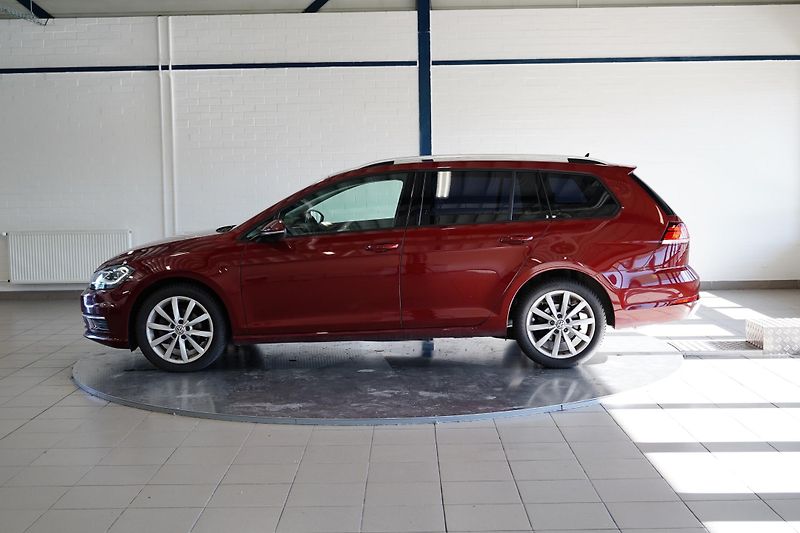 Volkswagen Golf - fotka 3 z 6