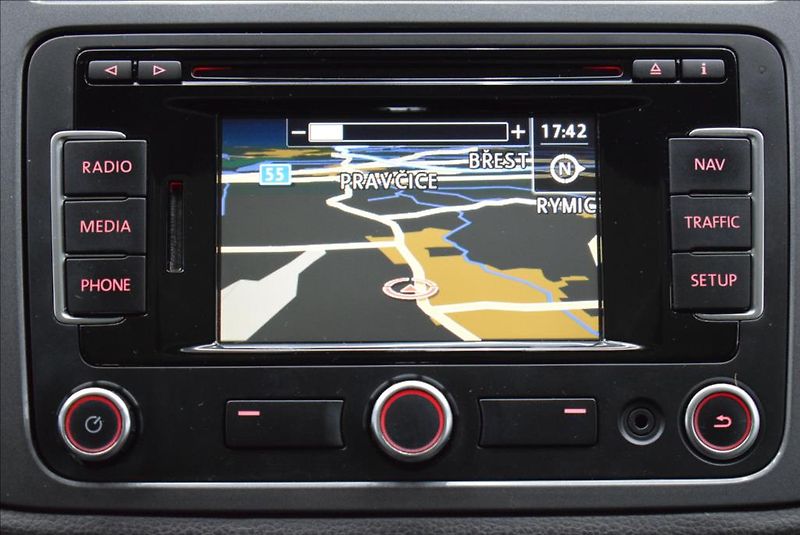 Volkswagen Tiguan 2,0 TDi, Sport&Style,DSG,Xen, - fotka 20 z 37