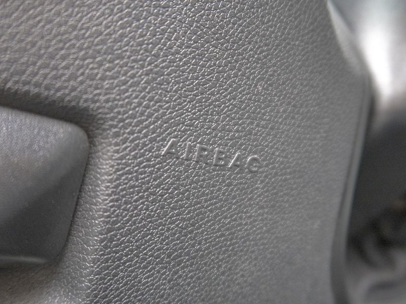 Mercedes-Benz Třídy C (2009) 200CDI man – 2x ALU kola - fotka 33 z 46