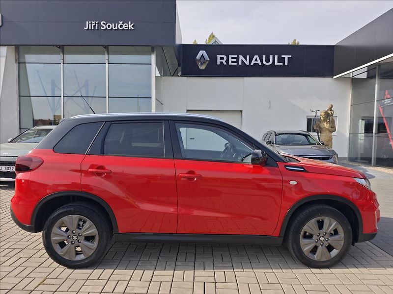 Suzuki Vitara 1,4 BoosterJet Hybrid  Premium - fotka 7 z 22