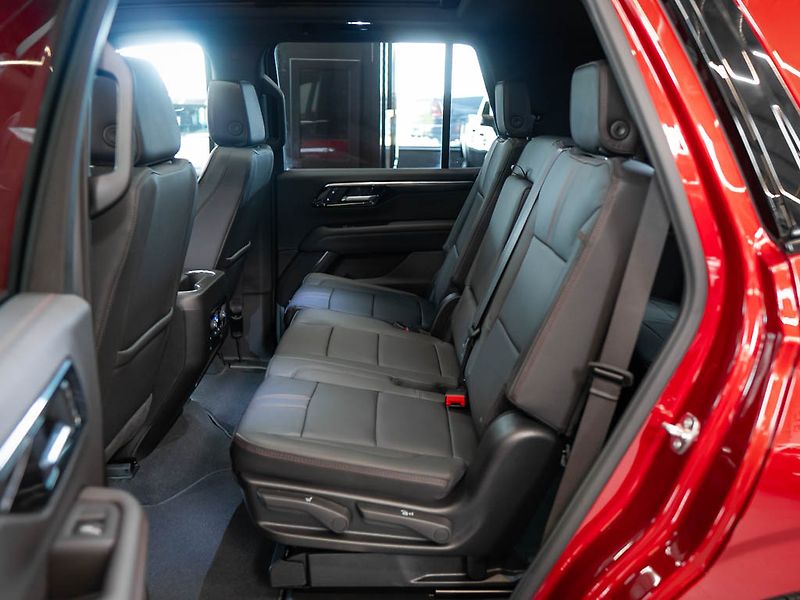 Chevrolet Tahoe (2026) 6.2 V8 4WD RST, 8 míst - fotka 32 z 39