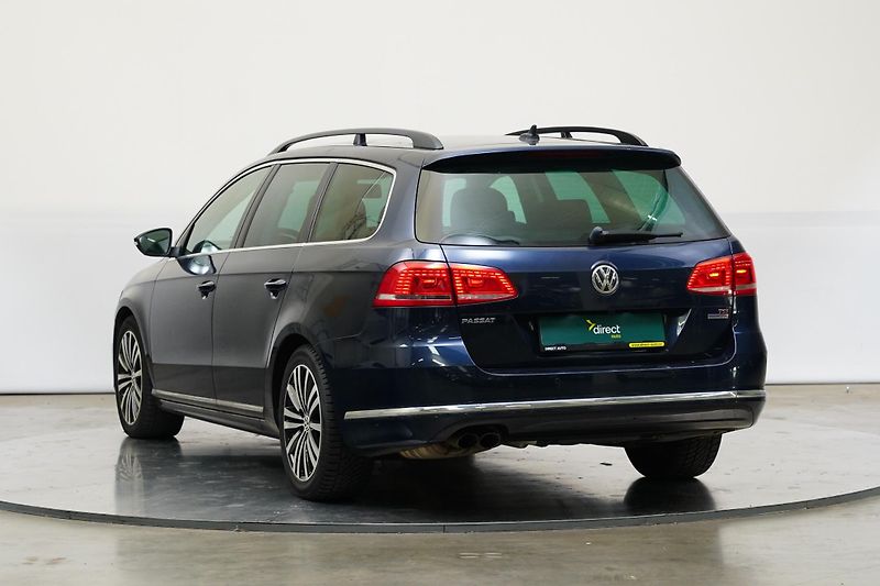 Volkswagen Passat - fotka 7 z 24