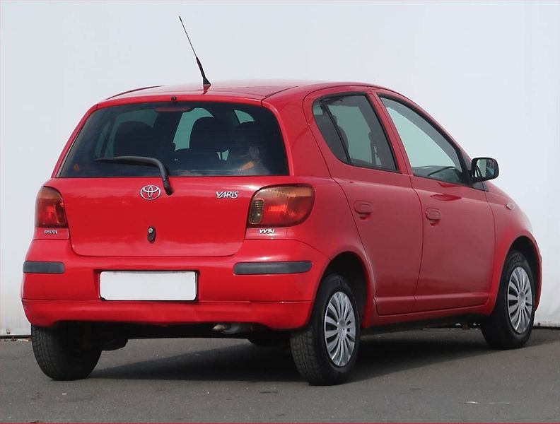 Toyota Yaris (2006) 1.0 VVT-i, po STK, dobrý stav - fotka 5 z 14