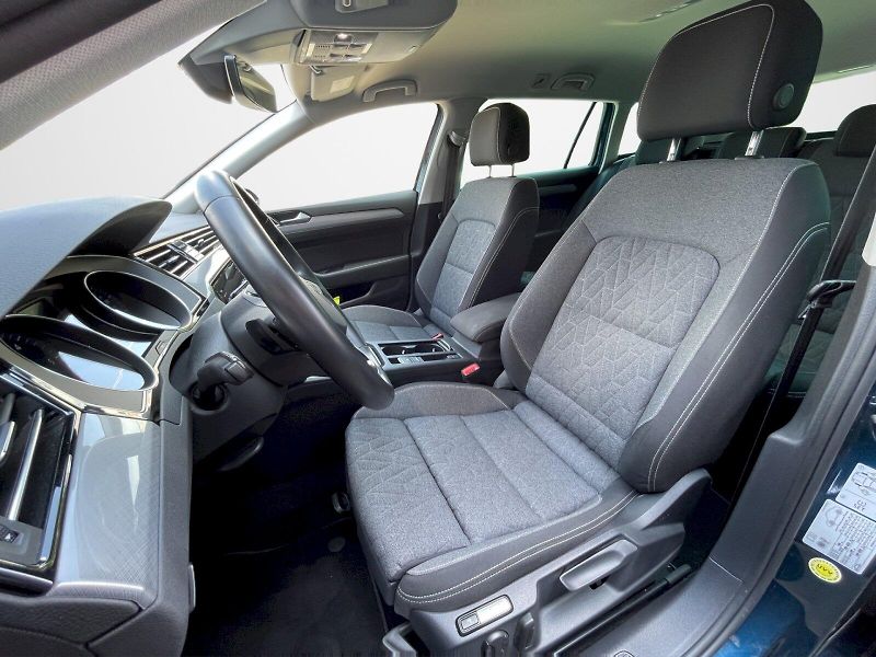 Volkswagen Passat (2023) 2.0TDI 110kW DSG Business - fotka 22 z 34