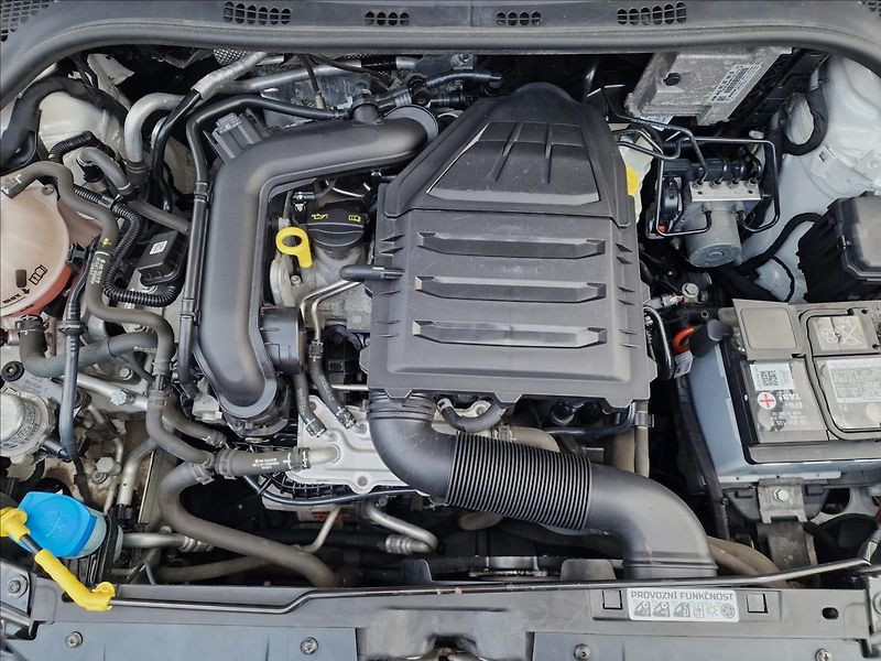 Škoda Fabia 1.0TSI 70kW, původ ČR, 1.Maj. - fotka 40 z 46