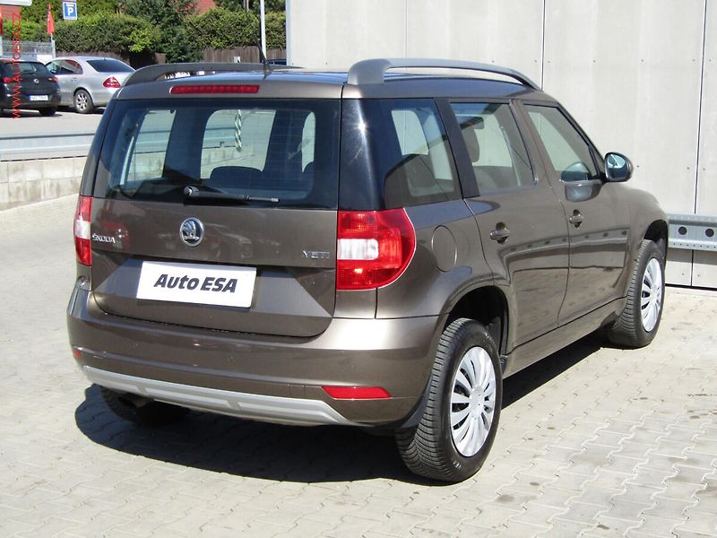 Škoda Yeti (2014) 1.2 TSI, Active - fotka 4 z 16