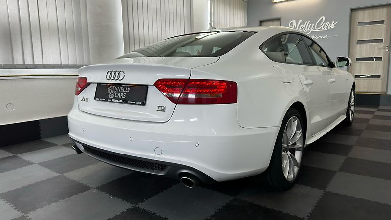 Audi A5 QUATTRO / 2 SADY GUM  - fotka 6 z 47