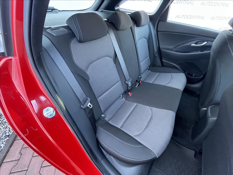 Hyundai i30 1,0 T-Gdi,Comfort,1.maj.,ČR,DP - fotka 22 z 23