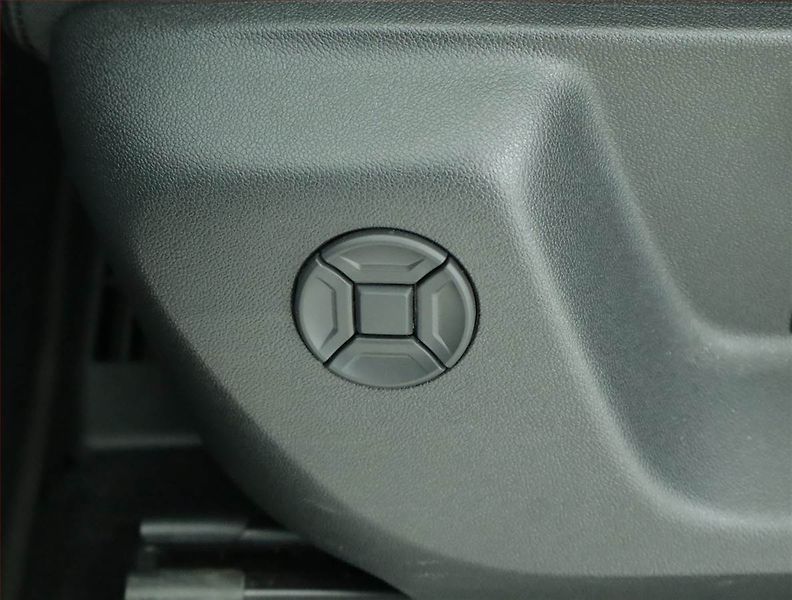 Volkswagen Tayron (2025) 1.5 eTSI - fotka 21 z 27