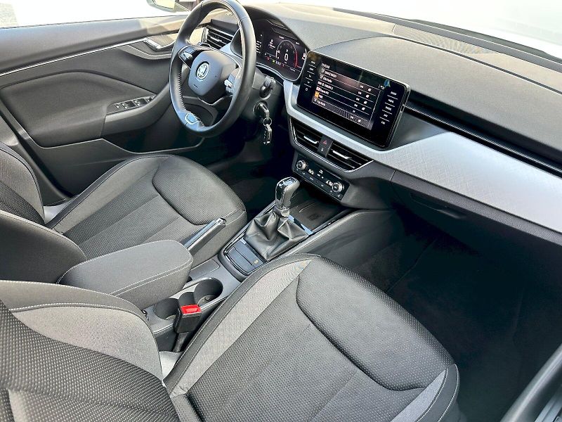 Škoda Scala (2022) 1.0 TSI 81kW Style / Tour DSG - fotka 7 z 24