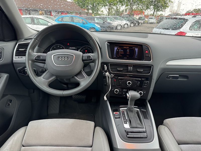 Audi Q5 (2013) 2,0 TFSI 165 KW Quattro Aut. - fotka 18 z 36