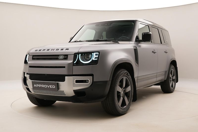 Land Rover Defender 110 D250 HSE AWD AUT CZ - fotografie inzerátu