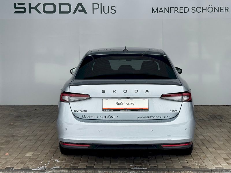 Škoda Superb (2025) SportLine 2.0 TDI/ 142 kW DSG7 - fotka 30 z 30