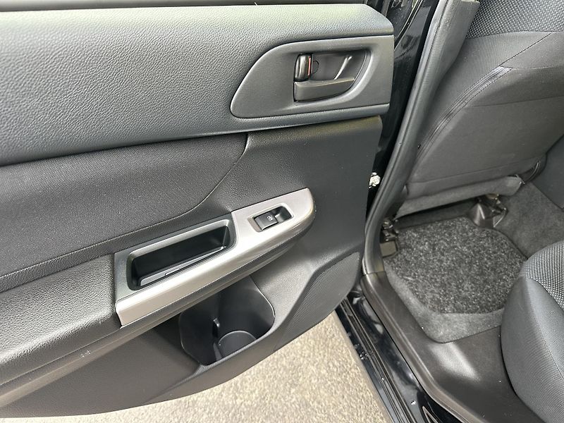 Subaru Impreza (2016) 1.6/84Kw * 2.Maj * KLIMA * TZ  - fotka 26 z 34