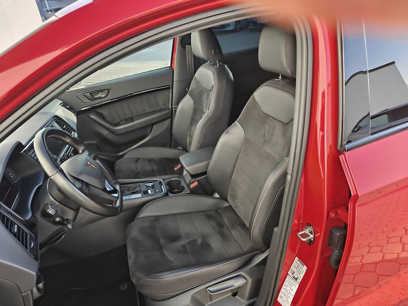 Seat Ateca DSG 4WD 2,0 TSI - fotka 6 z 30