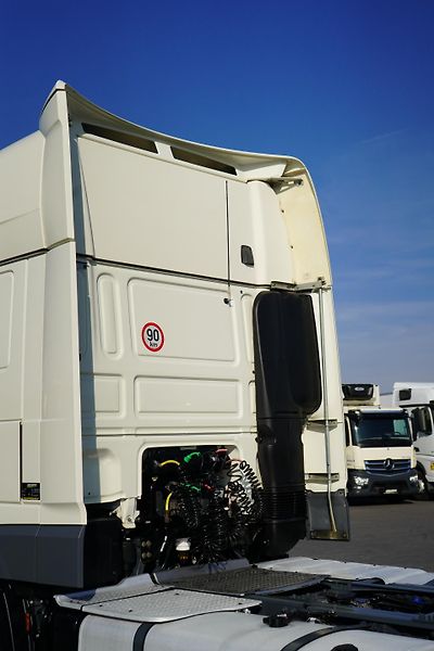 DAF XF (2017) 106 / 460 / EURO 6 / ACC / I – - fotka 46 z 49