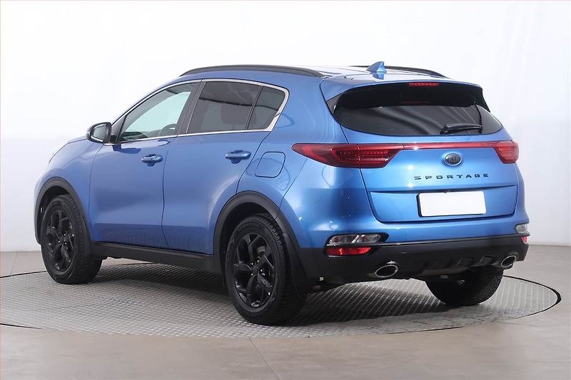 Kia Sportage (2021) Black Edition 1.6 CRDi - fotka 4 z 26