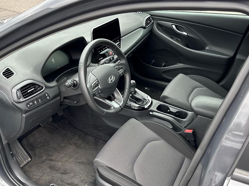 Hyundai i30 MHEV Smart - fotka 6 z 23