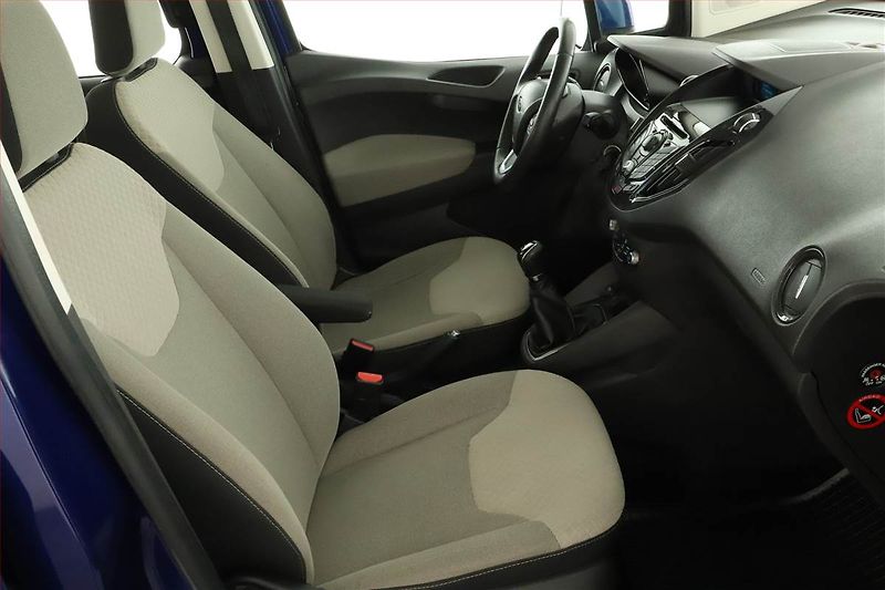 Ford Tourneo Courier (2014) Titanium 1.6 TDCi, 5Míst, ČR - fotka 7 z 14