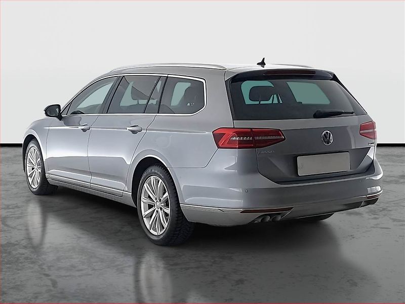 Volkswagen Passat (2019) 2.0 TDI, 4X4, Automat, Kůže - fotka 4 z 25