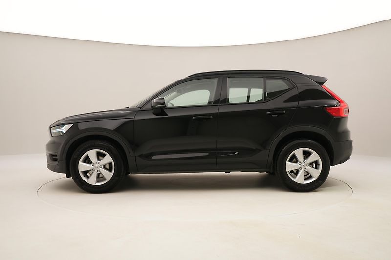 Volvo XC40 T2 KINETIC CZ - fotka 10 z 41