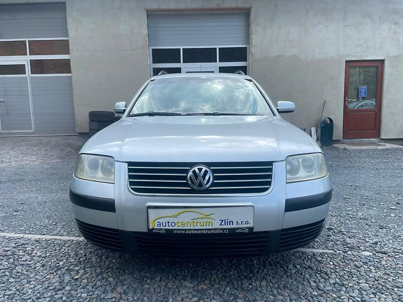 Volkswagen Passat (2003) 1,9 TDi 74 Kw TAŽNÉ - fotka 2 z 12