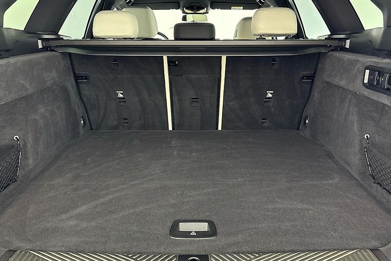 BMW Řada 5 540d xDrive Touring - fotka 13 z 20