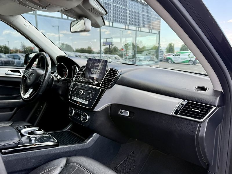 Mercedes-Benz GLE (2018) 250 d 4MATIC - fotka 39 z 46