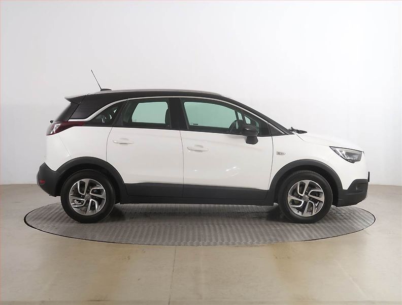 Opel Crossland X (2017) 1.2 Turbo, Serv.kniha - fotka 6 z 16