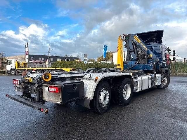 Volvo FM 430 6x2 nosič kontejner ruka - fotka 9 z 30