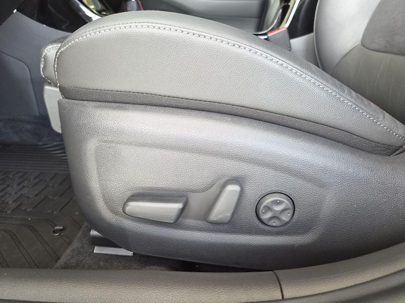 Hyundai i30 1.5 T-GDI/103kW N-Line DCT - P - fotka 13 z 38