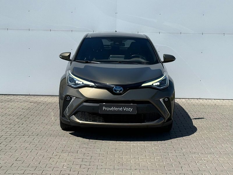 Toyota C-HR 1.8 HSD e-CVT Executive - fotka 4 z 29