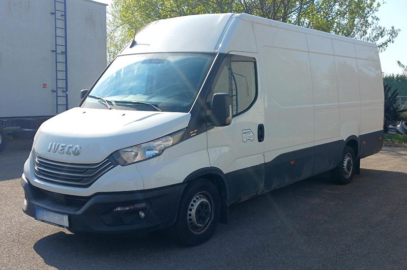 Iveco Daily (2024) 35S18H Van 4x2, klima - fotografie inzerátu