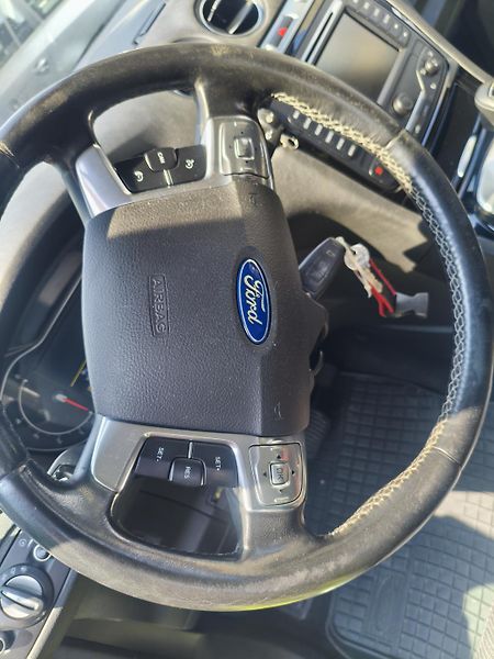 Ford Galaxy (2012) - fotka 22 z 25