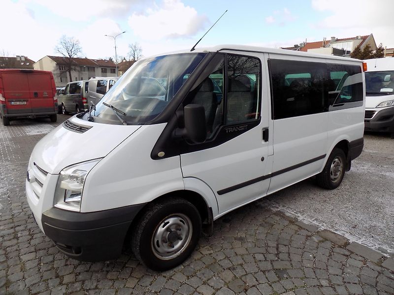 Ford Transit 2,2 TDCI SWB 300 TREND 9 MÍST - fotka 23 z 43