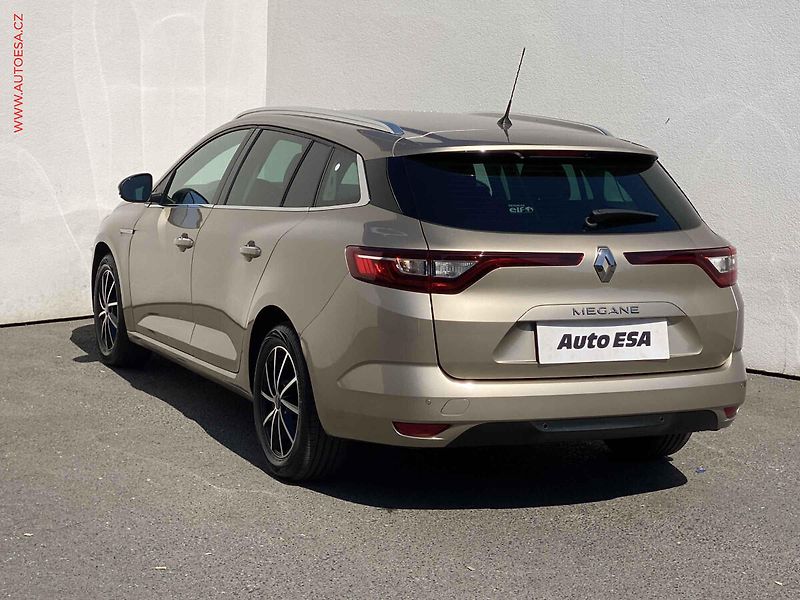 Renault Mégane (2018) 1.6 SCe, ČR, AC, tempo, park - fotka 6 z 16
