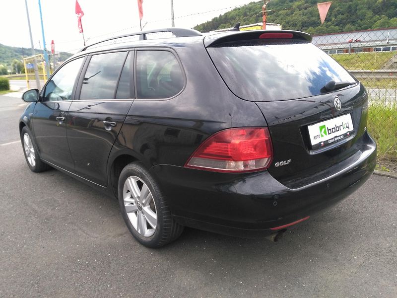 Volkswagen Golf Variant 1,2 TSI  MATCH /77 kW/ - fotka 4 z 41