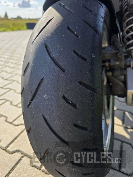Honda CB 1300 (2004) akce 69900 - fotka 11 z 19