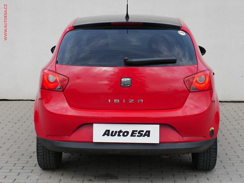 Seat Ibiza (2009) 1.4i, ČR, servis.kniha, AC - fotka 5 z 18