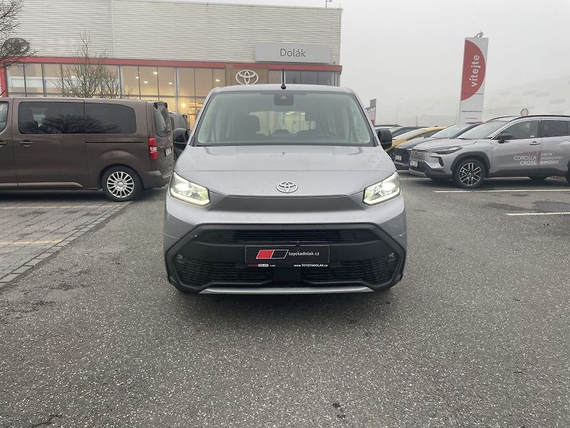 Toyota ProAce City EV 136k Family 7S ODBĚR 4/2026 - fotka 11 z 29