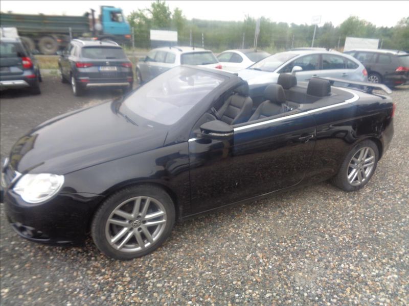 Volkswagen EOS 2,0 - fotka 4 z 21