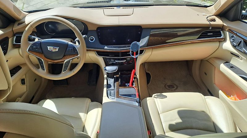 Cadillac CT6 Platinum EU model - fotka 11 z 20
