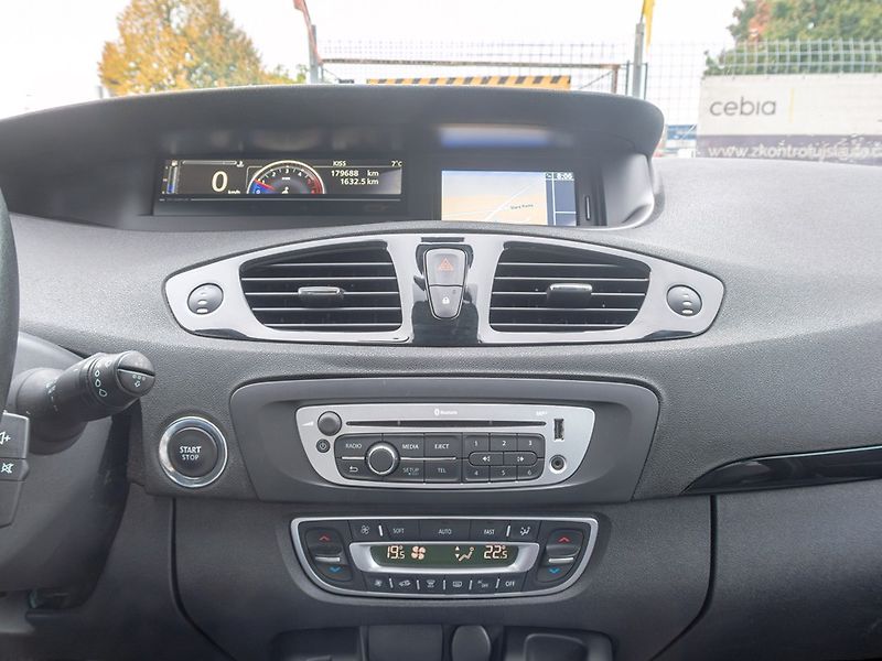 Renault Scénic (2014) 1.5DCI 81KW – NAVIGACE - fotka 23 z 46