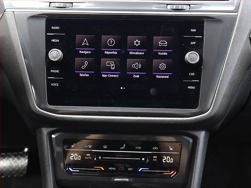 Volkswagen Tiguan Allspace (2022) Elegance 2.0 TDI - fotka 10 z 20